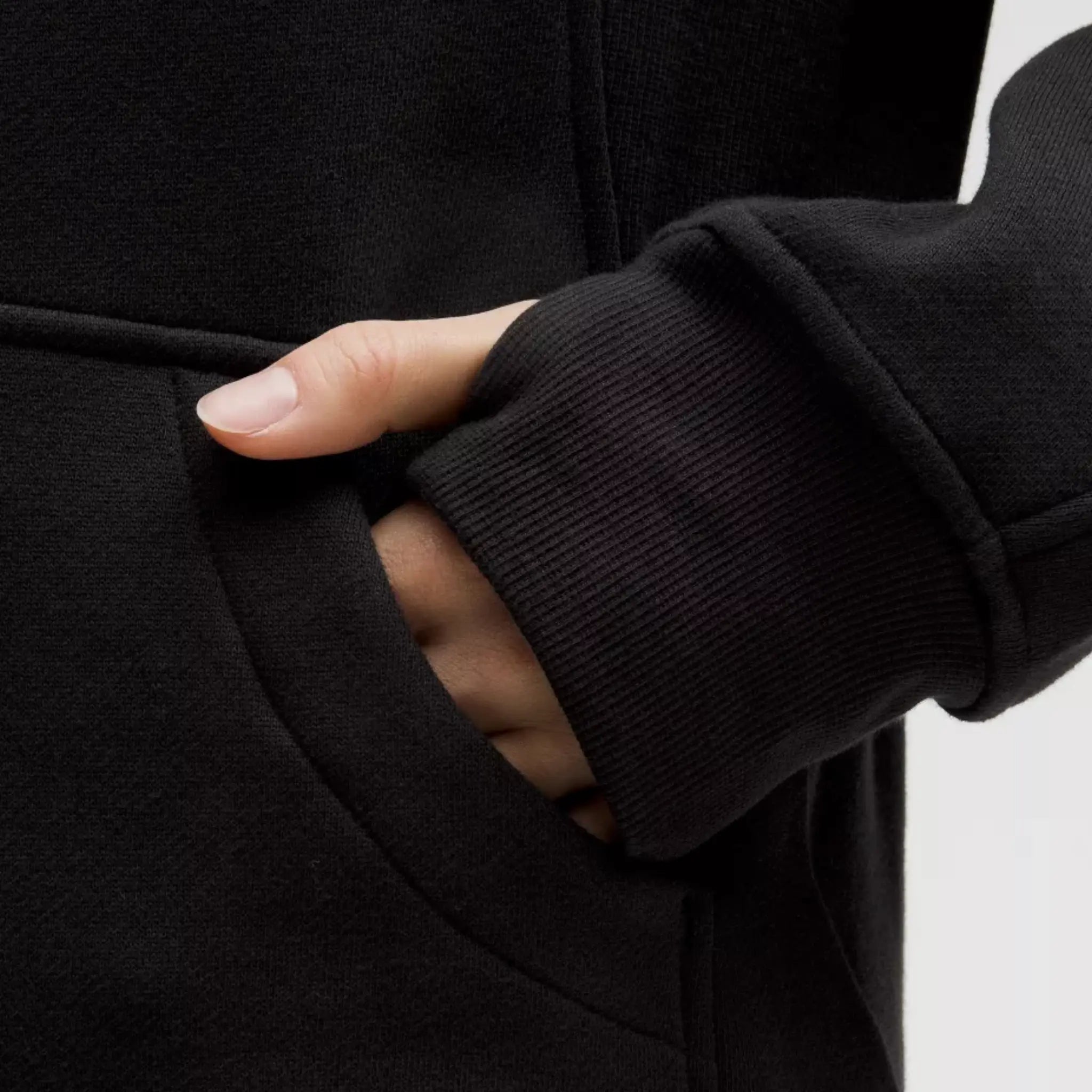THE CLOUD-FLEECE OVERSIZED HALF-ZIP