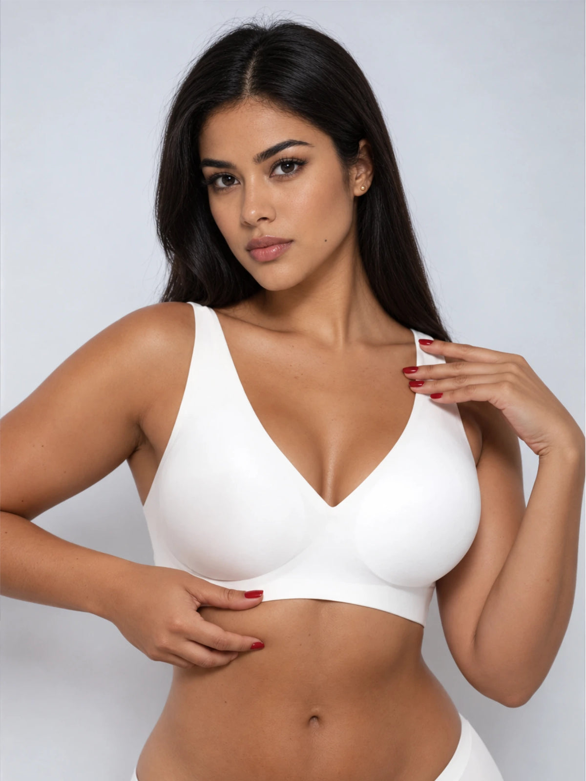 Holy Boxr JellyFit® non-wired bra in White, front view with seamless deep-V cups