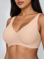 Holy Boxr JellyFit® bra in nude color, close-up showing seamless cups and smooth supportive underband